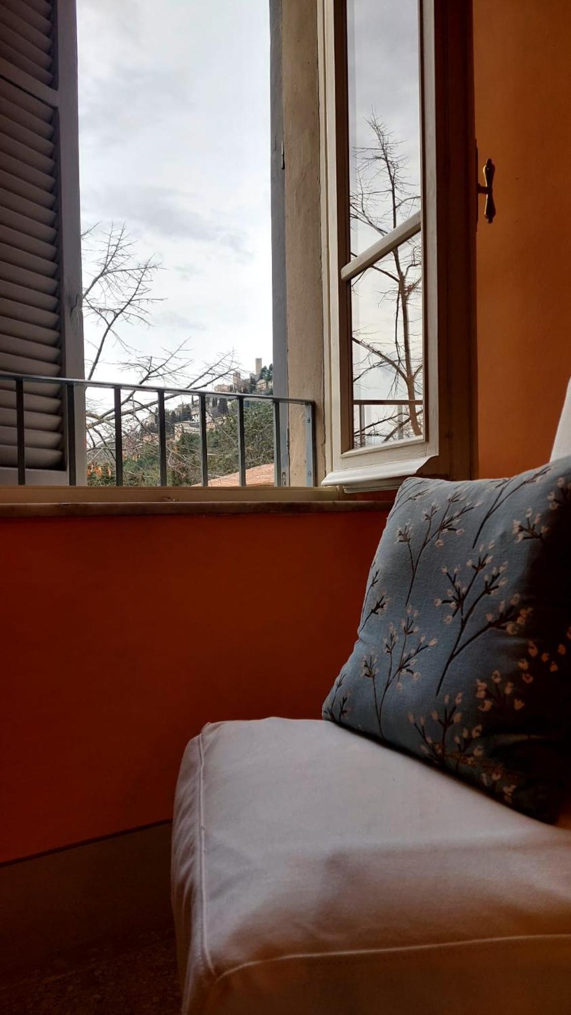 La Casa Del Mago Camere E Appartamenti Pissignano エクステリア 写真